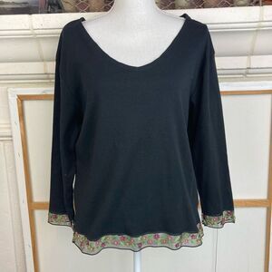 NWT black cotton top w/rosebud ribbon sheer lace trim on neck, bottom & sleeves